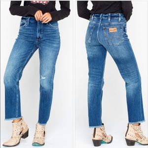 Wrangler Herritage Crop Size 26